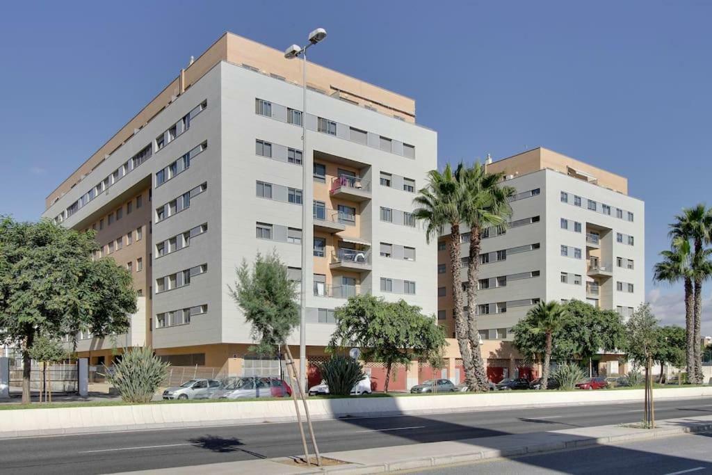 Oasis Pacifico Daire Málaga Dış mekan fotoğraf